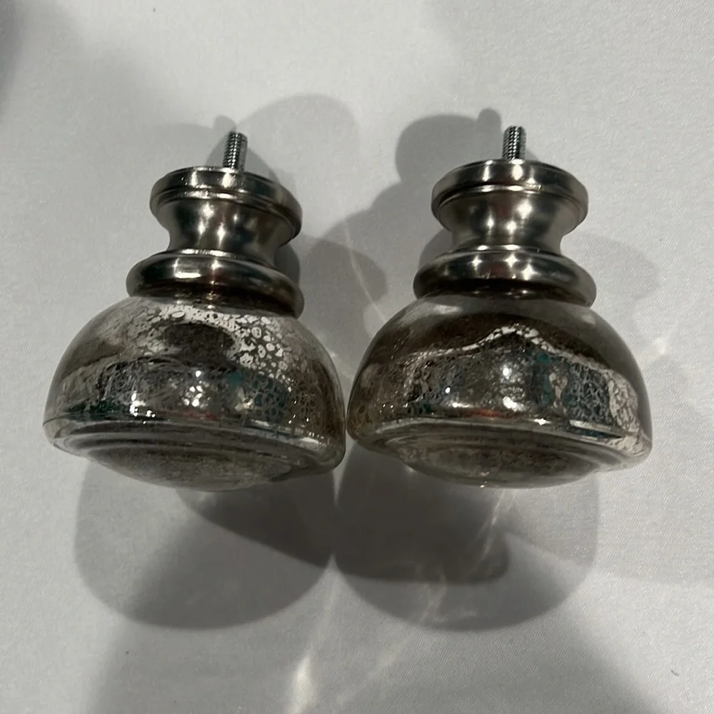 Curtain rod finials. Set of 2.